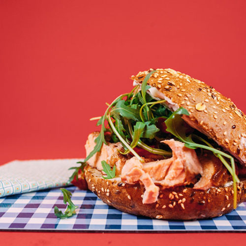 Gegrilde zalm – tzaziki – rucola